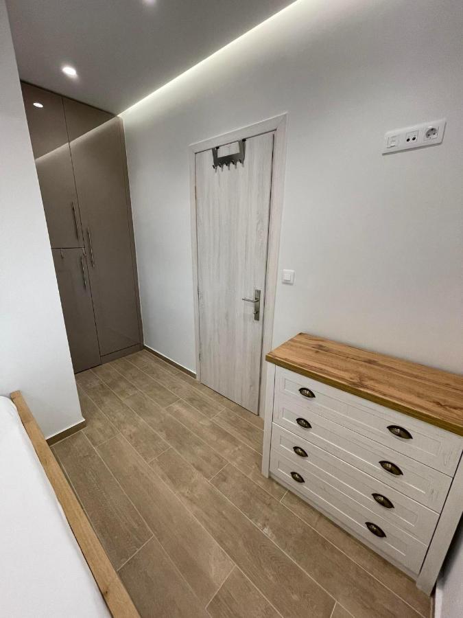 Andrea's Luxury In Apartment Nea Fokea