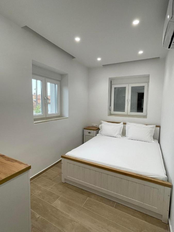 Apartment Andrea's Luxury In Nea Fokea